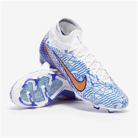 scarpe da calcio nike.